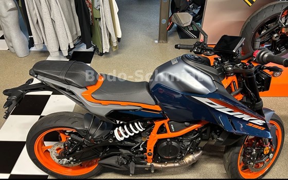 Gebrauchtmotorrad KTM 125 Duke - Bild 1