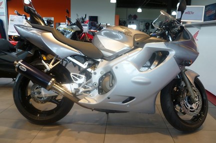 Honda CBR 600 F