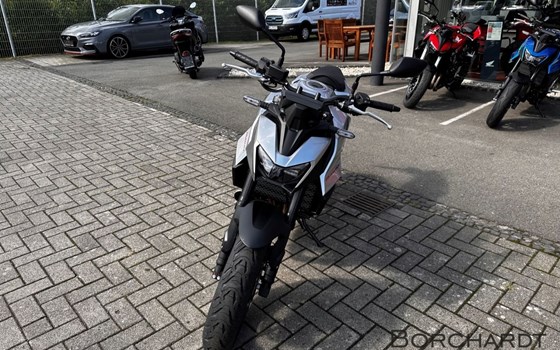 Neufahrzeug Honda CB750 Hornet - Bild 9