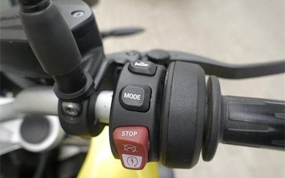 Gebrauchtmotorrad BMW F 750 GS - Bild 5 Gebrauchtmotorrad BMW F 750 GS - Bild 5