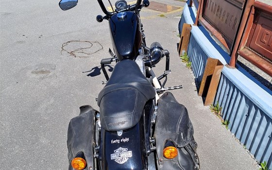 Gebrauchtmotorrad Harley-Davidson Sportster XL 1200X Forty-Eight - Bild 9 Gebrauchtmotorrad Harley-Davidson Sportster XL 1200X Forty-Eight - Bild 9