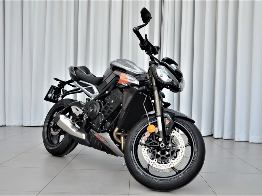 Angebot Triumph Street Triple RS Bild 5: Angebot Triumph Street Triple RS