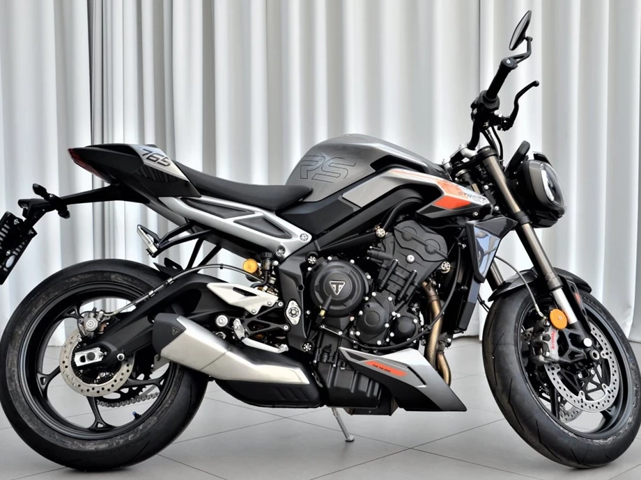 Angebot Triumph Street Triple RS Bild 6: Angebot Triumph Street Triple RS