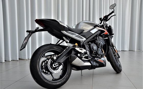 Neufahrzeug Triumph Street Triple RS - Bild 7