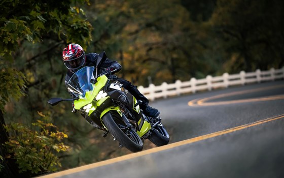 Neufahrzeug Kawasaki Ninja 500 SE - Bild 13