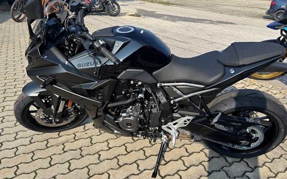 Neufahrzeug Suzuki GSX-8R - Bild 4