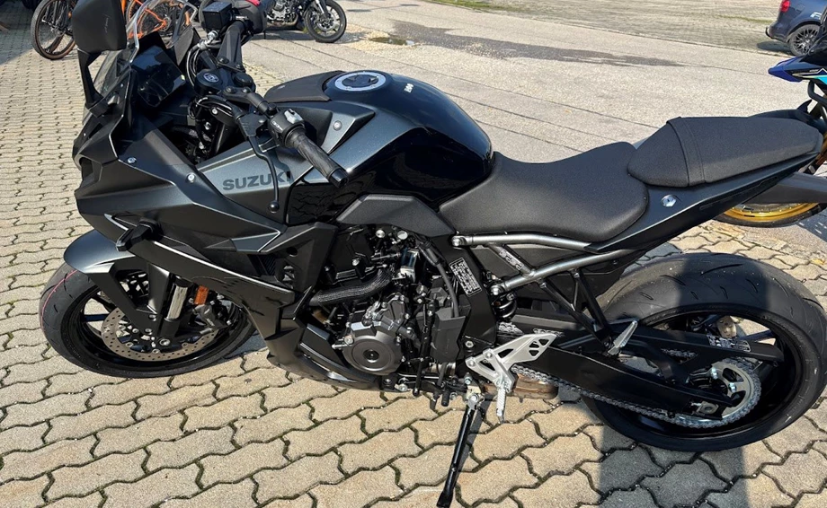 Angebot Suzuki GSX-8R Bild 4: Angebot Suzuki GSX-8R