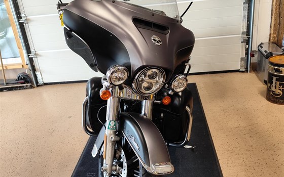 Gebrauchtmotorrad Harley-Davidson FLHTK Electra Glide Ultra Limited - Bild 7 Gebrauchtmotorrad Harley-Davidson FLHTK Electra Glide Ultra Limited - Bild 7