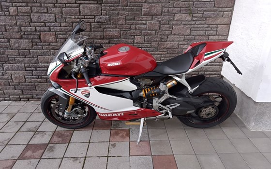 Gebrauchtmotorrad Ducati 1199 Panigale S Tricolore - Bild 2 Gebrauchtmotorrad Ducati 1199 Panigale S Tricolore - Bild 2