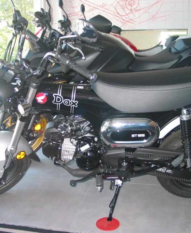 Honda Dax 125