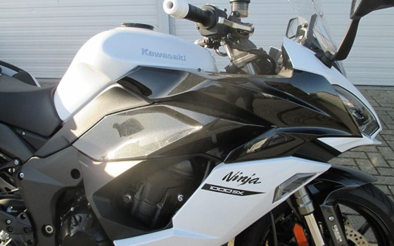Gebrauchtmotorrad Kawasaki Ninja 1000SX - Bild 7