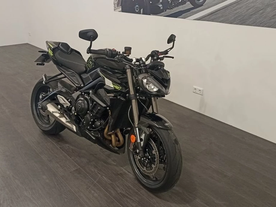 Angebot Triumph Street Triple 765 RS Bild 2: Angebot Triumph Street Triple 765 RS