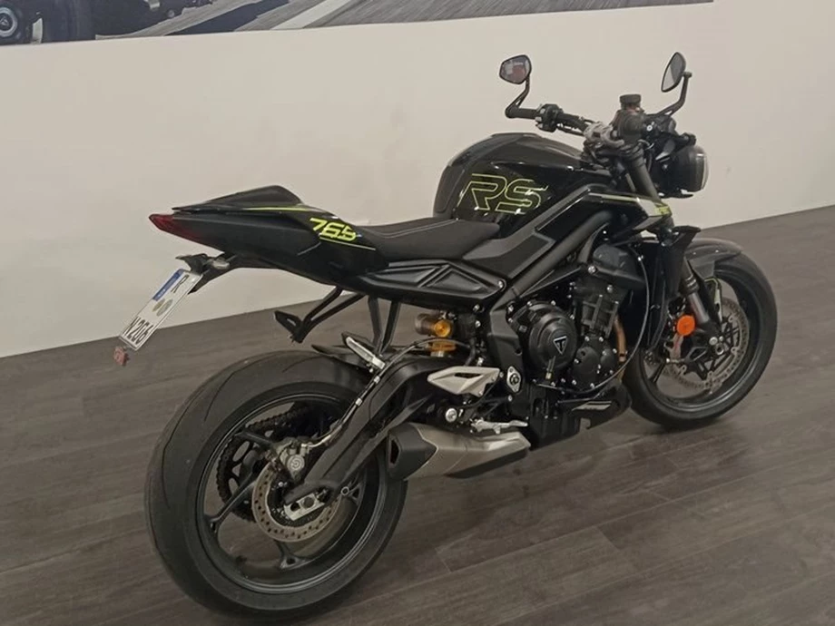 Angebot Triumph Street Triple 765 RS Bild 4: Angebot Triumph Street Triple 765 RS