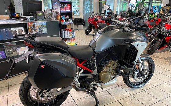Gebrauchtmotorrad Ducati Multistrada V4 S - Bild 11