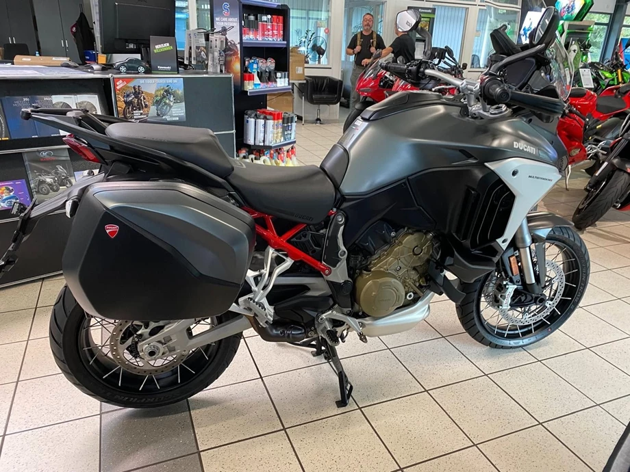 Angebot Ducati Multistrada V4 S Bild 6: Angebot Ducati Multistrada V4 S