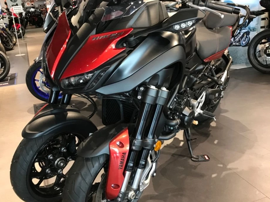 Angebot Yamaha Niken Bild 2: Angebot Yamaha Niken