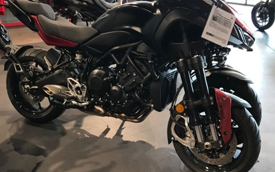 Gebrauchtmotorrad Yamaha Niken - Bild 3