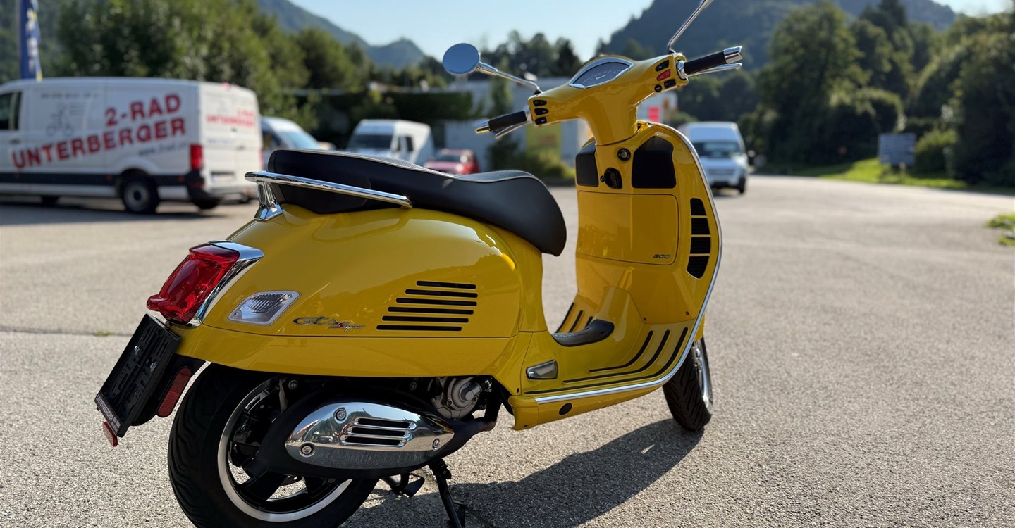 Angebot Vespa GTS 300 hpe Super Tech