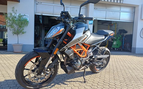 Gebrauchtmotorrad KTM 125 Duke - Bild 2