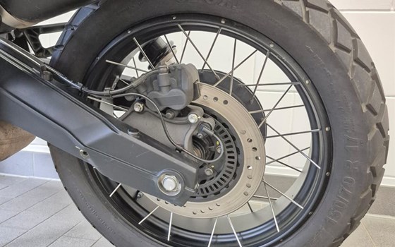 Gebrauchtmotorrad Moto Guzzi V85 TT - Bild 16