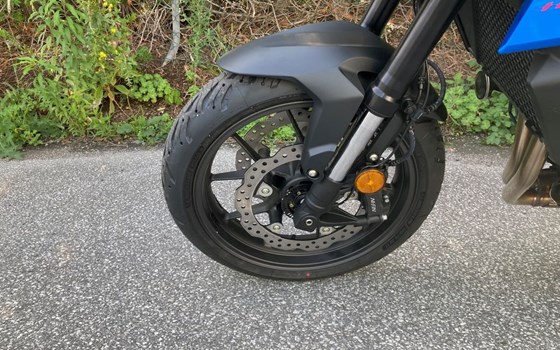 Neufahrzeug Honda CB750 Hornet - Bild 7 Neufahrzeug Honda CB750 Hornet - Bild 7