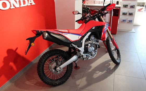 Neufahrzeug Honda CRF300L - Bild 3 Neufahrzeug Honda CRF300L - Bild 3