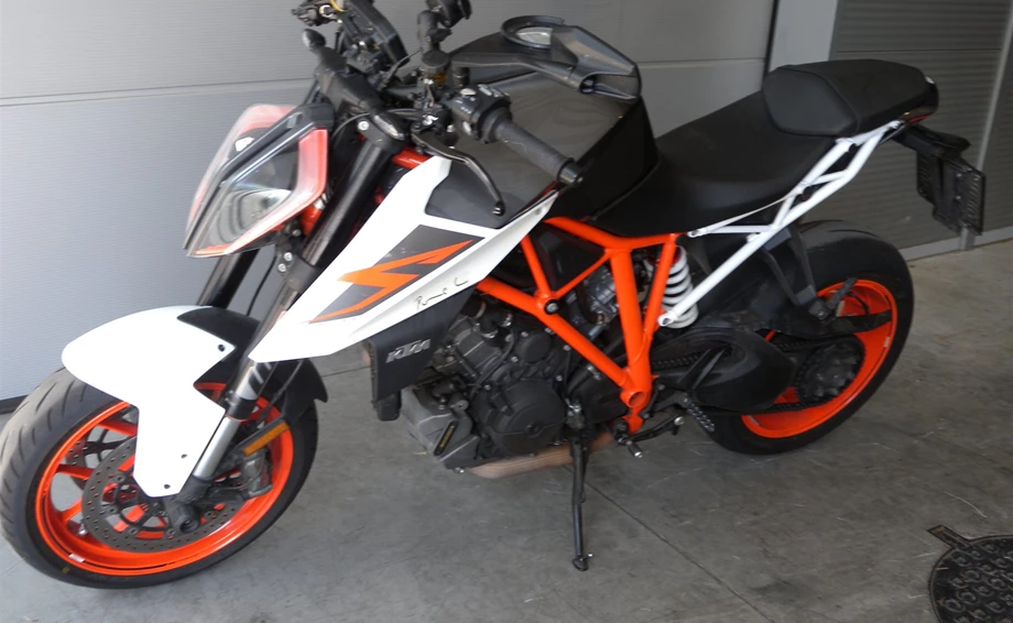 Angebot KTM 1290 Super Duke R Bild 6: Angebot KTM 1290 Super Duke R