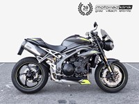 Gebrauchtmotorrad Triumph Speed Triple RS Teilzahlung € 119 mit arantie