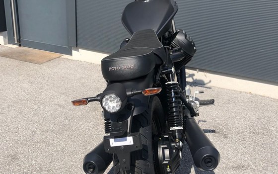 Neufahrzeug Moto Guzzi V9 Bobber - Bild 14 Neufahrzeug Moto Guzzi V9 Bobber - Bild 14