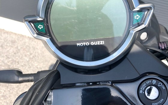 Neufahrzeug Moto Guzzi V9 Bobber - Bild 16 Neufahrzeug Moto Guzzi V9 Bobber - Bild 16