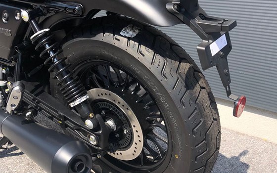 Neufahrzeug Moto Guzzi V9 Bobber - Bild 17 Neufahrzeug Moto Guzzi V9 Bobber - Bild 17