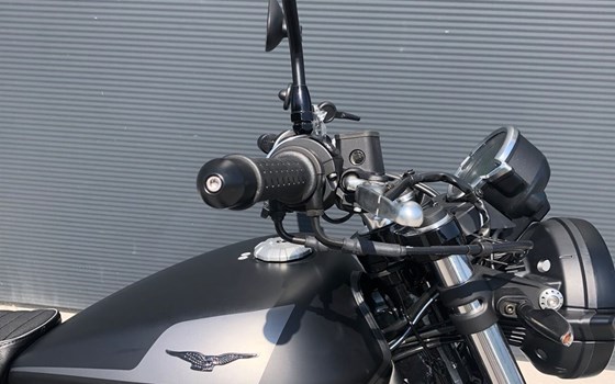 Neufahrzeug Moto Guzzi V9 Bobber - Bild 4 Neufahrzeug Moto Guzzi V9 Bobber - Bild 4