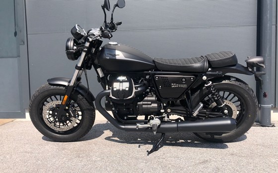 Neufahrzeug Moto Guzzi V9 Bobber - Bild 1 Neufahrzeug Moto Guzzi V9 Bobber - Bild 1