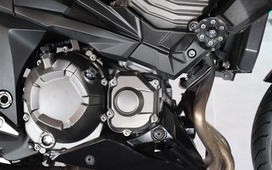 Gebrauchtmotorrad Kawasaki Z 800 e - Bild 8