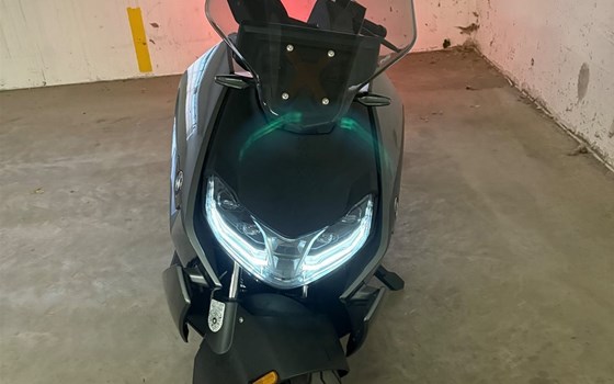 Gebrauchtmotorrad BMW CE 04 - Bild 5 Gebrauchtmotorrad BMW CE 04 - Bild 5