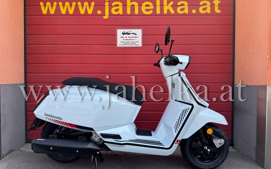 Neufahrzeug Lambretta X125 - Bild 2 Neufahrzeug Lambretta X125 - Bild 2