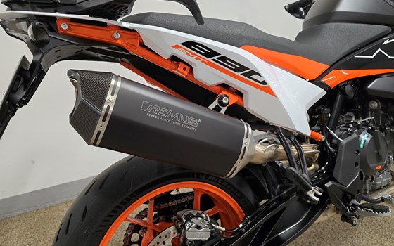 Gebrauchtmotorrad KTM 890 SMT - Bild 5