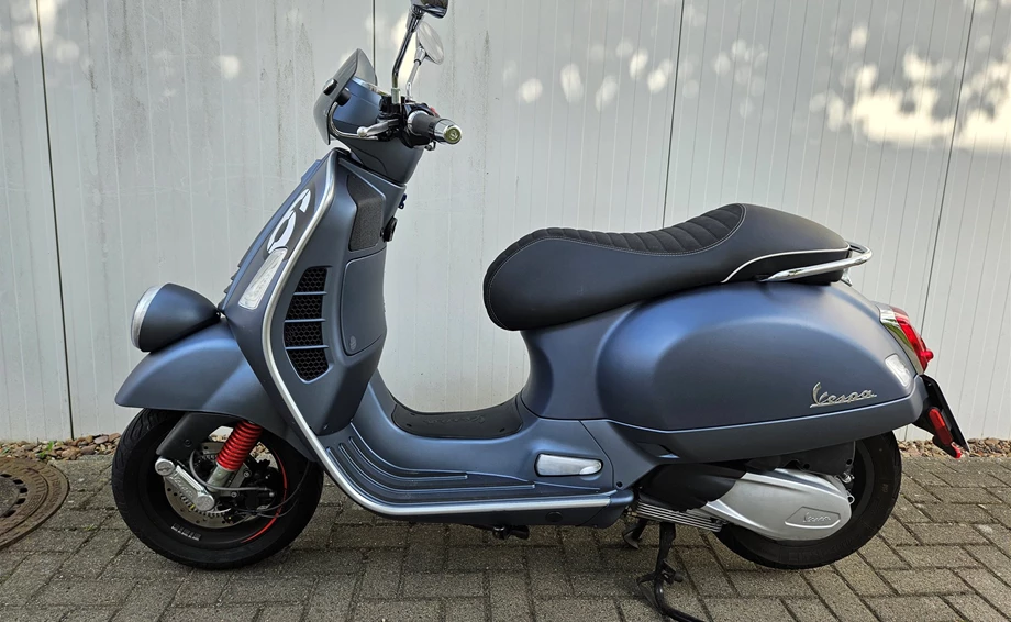Angebot Vespa GTV 300 Special Edition Sei Giorni Euro4 Bild 2: Angebot Vespa GTV 300 Special Edition Sei Giorni Euro4