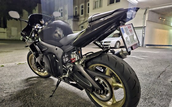 Gebrauchtmotorrad Yamaha YZF-R6 - Bild 3 Gebrauchtmotorrad Yamaha YZF-R6 - Bild 3