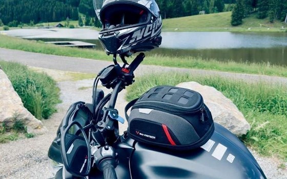 Gebrauchtmotorrad Suzuki GSX-S1000 - Bild 2