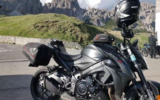 Gebrauchtmotorrad Suzuki GSX-S1000 - Bild 3 Gebrauchtmotorrad Suzuki GSX-S1000 - Bild 3