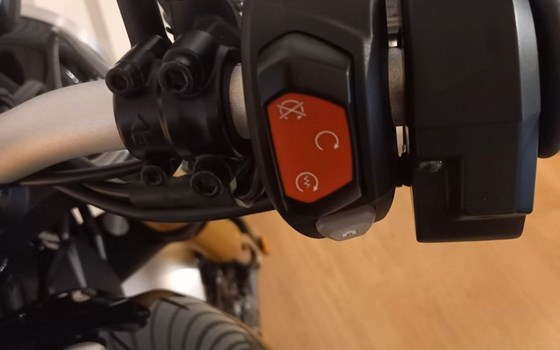 Gebrauchtmotorrad Triumph Scrambler 1200 XE - Bild 12