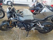 Honda CB650R E-Clutch