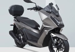 Neumotorrad Kymco Sky Town 125i ABS