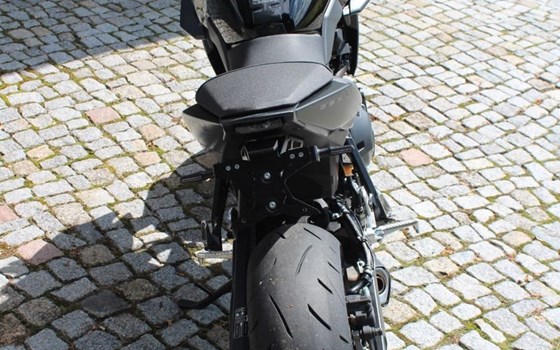 Gebrauchtmotorrad Suzuki GSX-8S - Bild 7