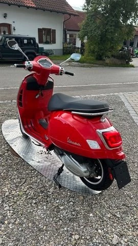 Angebot Vespa GTS 300 Super Bild 6: Angebot Vespa GTS 300 Super