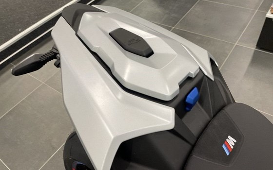 Gebrauchtmotorrad BMW M 1000 R - Bild 13