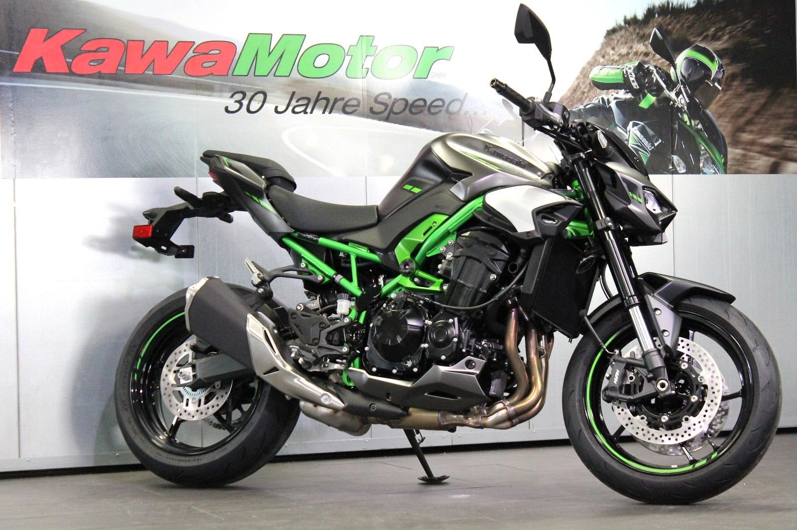 Kawasaki Z900 