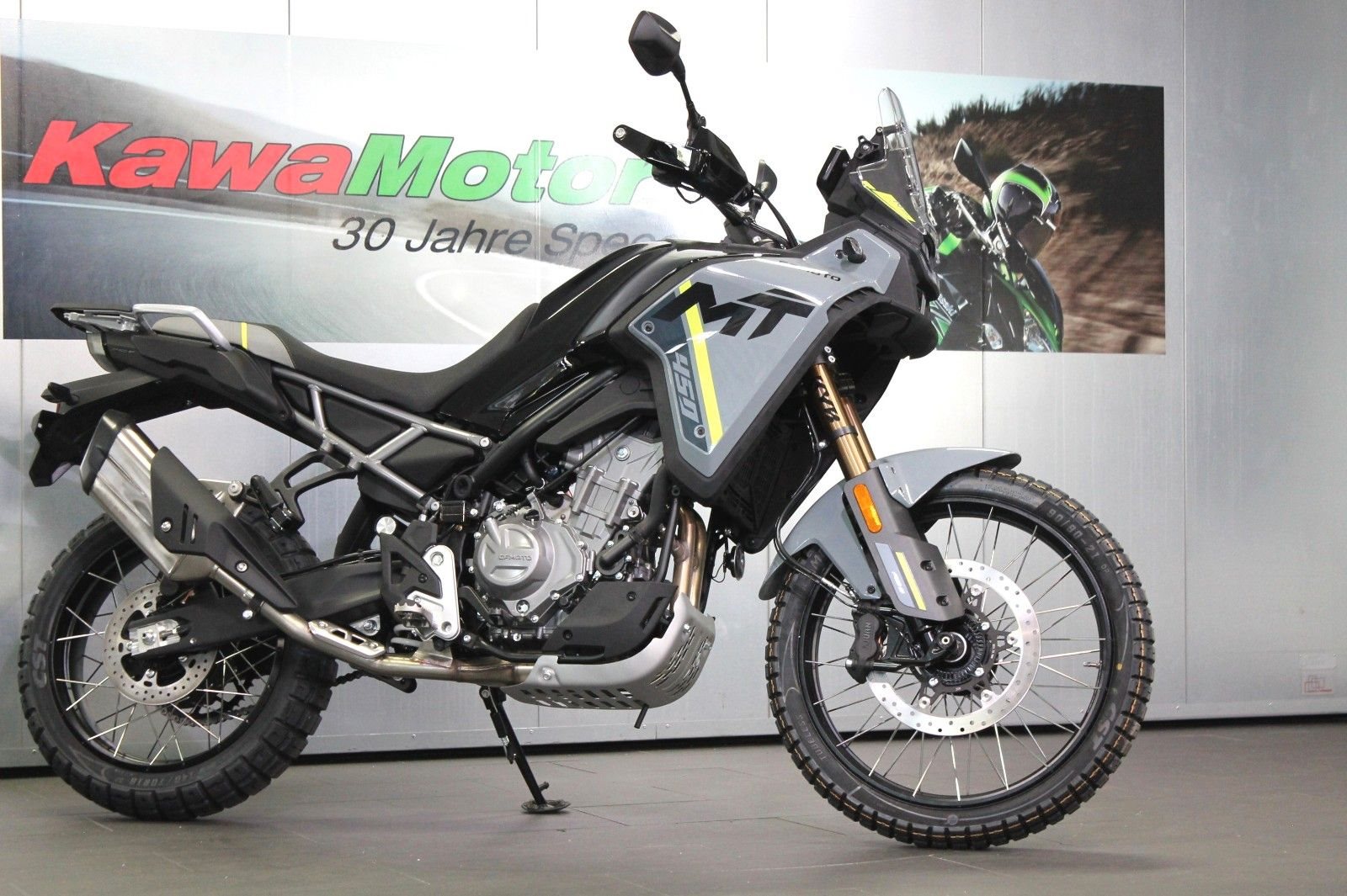 CFMOTO 450MT 