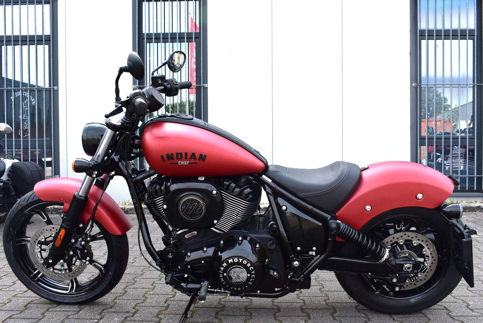 Indian Chief Bobber Dark Horse